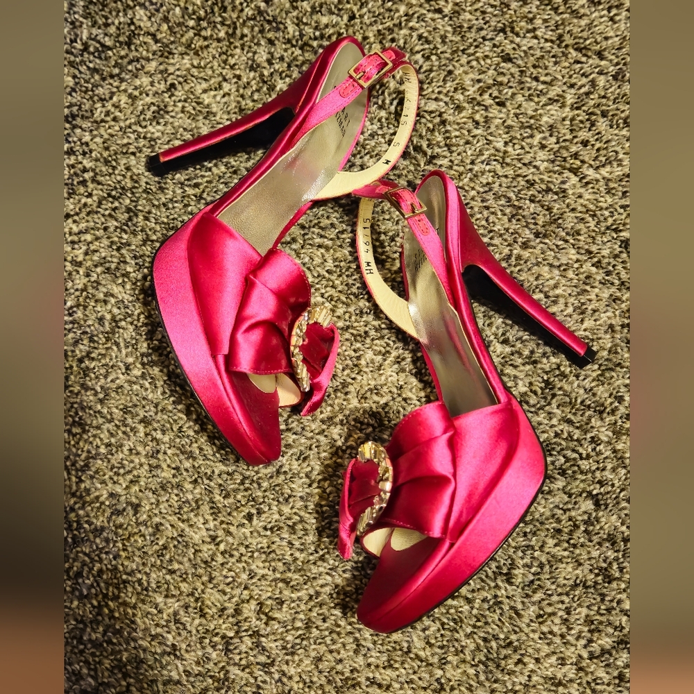 Stuart Weitzman Satin Heels